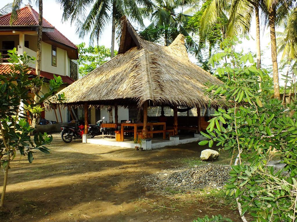 Sadati Home Stay Batukaras Exteriör bild