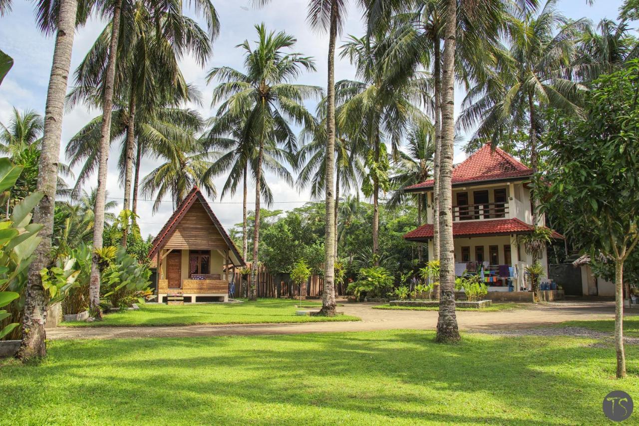 Sadati Home Stay Batukaras Exteriör bild
